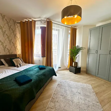 Centrum Krawiecka Апартаменти